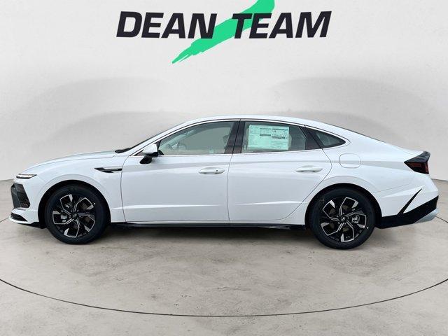new 2025 Hyundai Sonata car, priced at $30,867