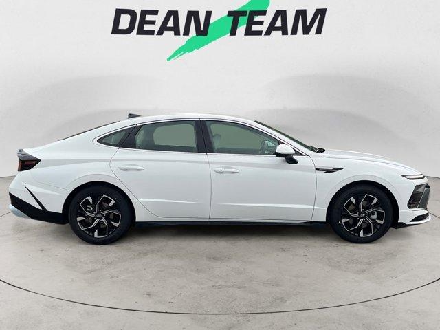 new 2025 Hyundai Sonata car, priced at $30,867