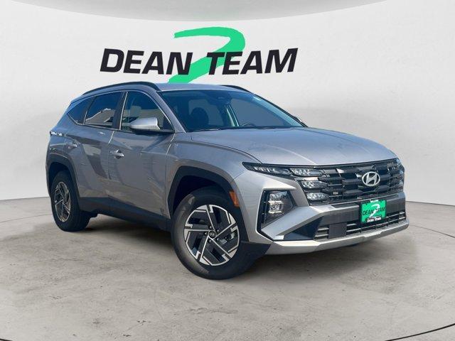 new 2025 Hyundai TUCSON Hybrid car, priced at $35,399