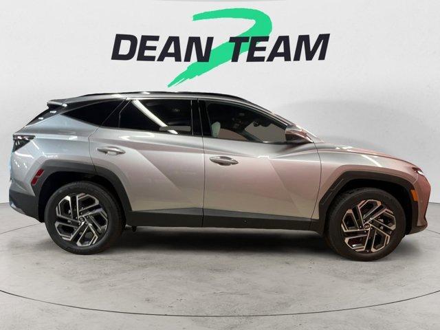 new 2025 Hyundai TUCSON Hybrid car, priced at $43,315