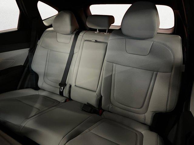 new 2025 Hyundai TUCSON Hybrid car, priced at $43,315