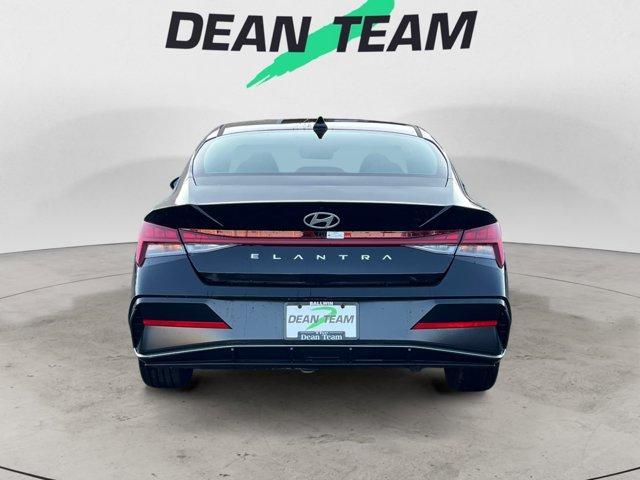 new 2025 Hyundai Elantra car, priced at $26,686