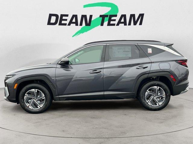 new 2025 Hyundai TUCSON Hybrid car, priced at $34,804