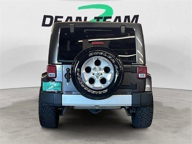 used 2014 Jeep Wrangler Unlimited car, priced at $15,950
