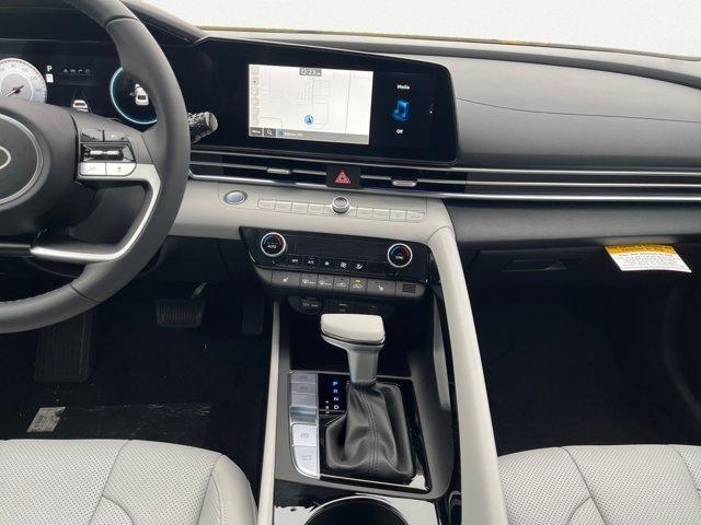 new 2025 Hyundai Elantra car, priced at $27,625