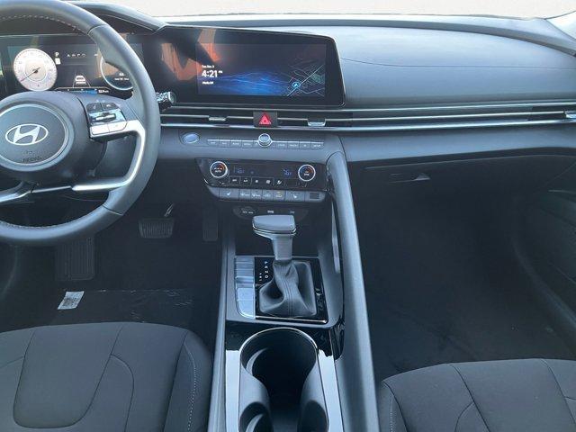 new 2025 Hyundai Elantra car, priced at $27,172