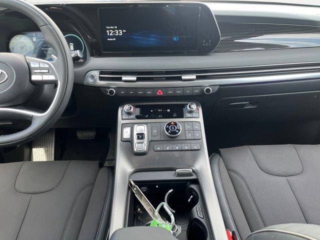 new 2025 Hyundai Palisade car, priced at $55,376