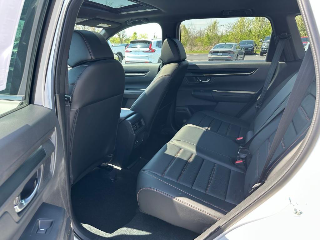new 2025 Honda CR-V Hybrid car, priced at $41,000
