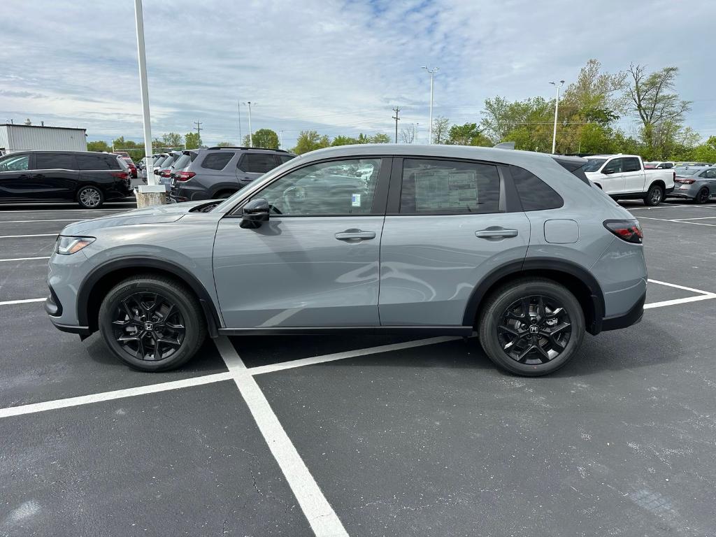 new 2025 Honda HR-V car, priced at $30,850