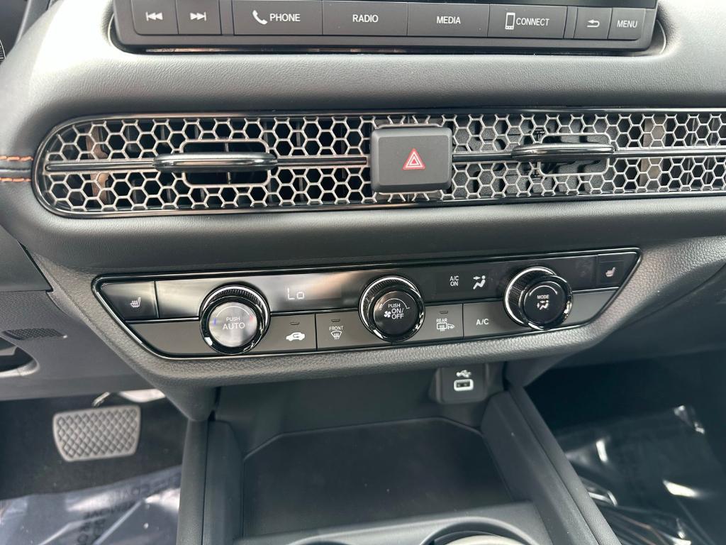new 2025 Honda HR-V car, priced at $30,850