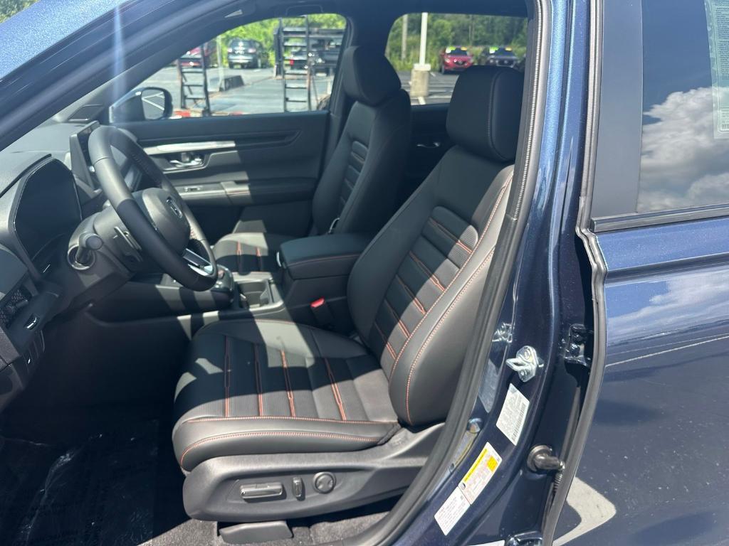 new 2026 Honda CR-V Hybrid car, priced at $41,620