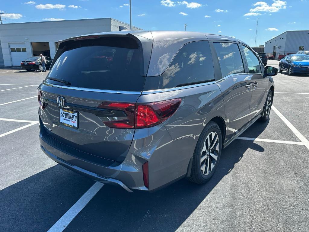 new 2026 Honda Odyssey car, priced at $44,290