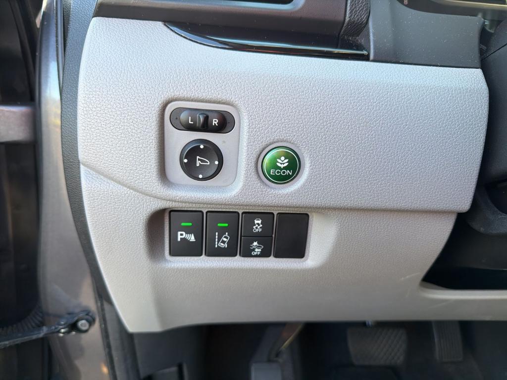 used 2018 Honda Pilot car, priced at $16,500