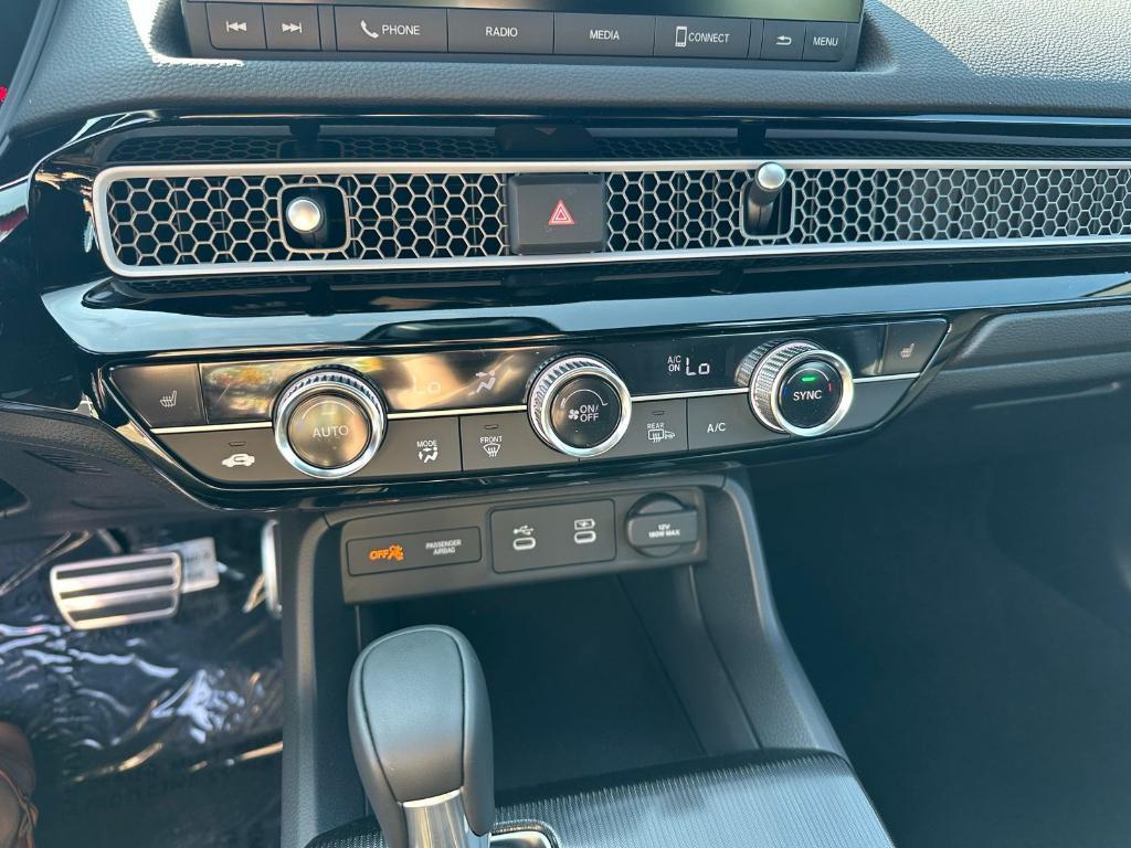 new 2025 Honda Civic Hybrid car, priced at $31,300