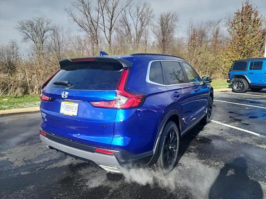 new 2025 Honda CR-V Hybrid car, priced at $37,955