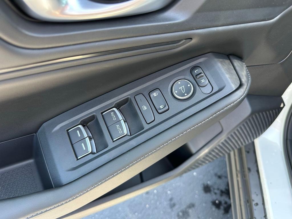 new 2025 Honda Accord Hybrid car, priced at $35,260