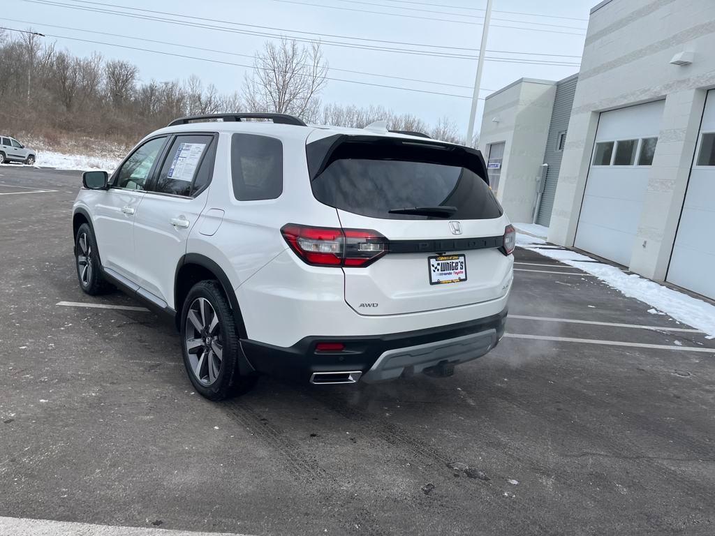 used 2023 Honda Pilot car, priced at $43,800