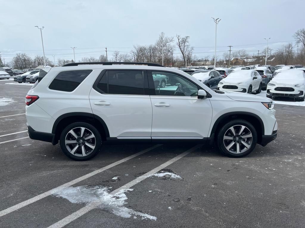 used 2023 Honda Pilot car, priced at $43,800