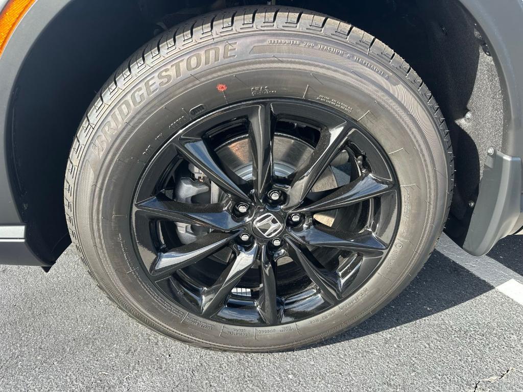 new 2026 Honda CR-V Hybrid car, priced at $38,580