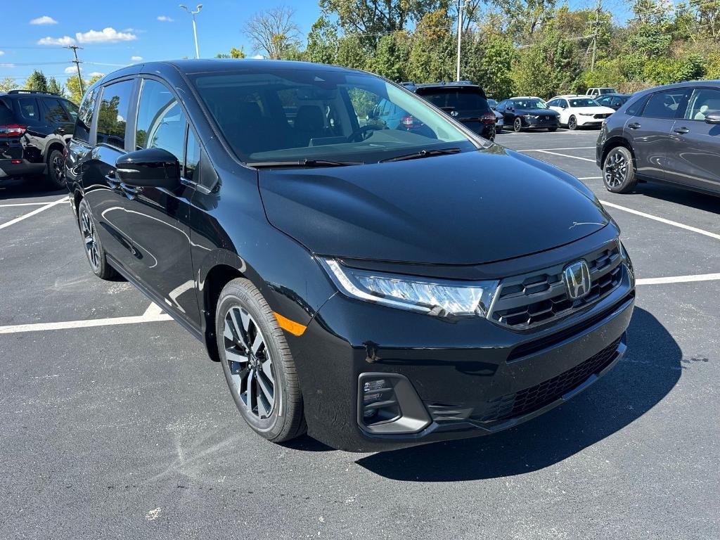 new 2026 Honda Odyssey car, priced at $44,290