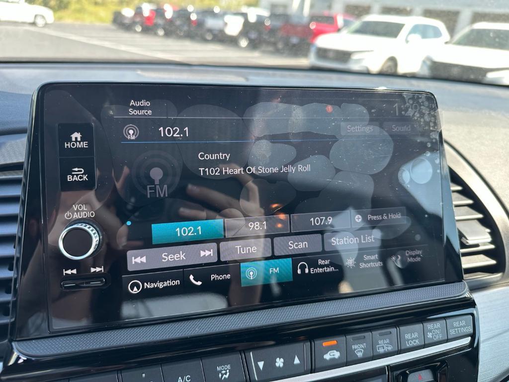 new 2026 Honda Odyssey car, priced at $49,445