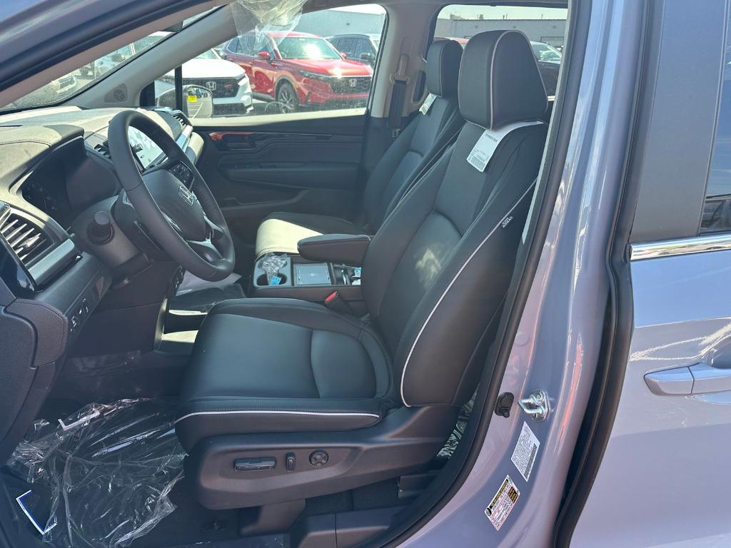 new 2026 Honda Odyssey car, priced at $49,445