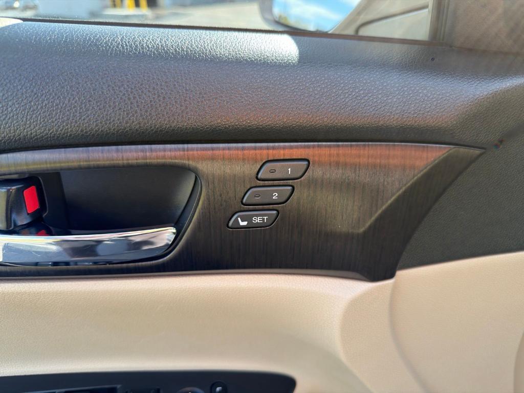 used 2013 Honda Accord car, priced at $8,800