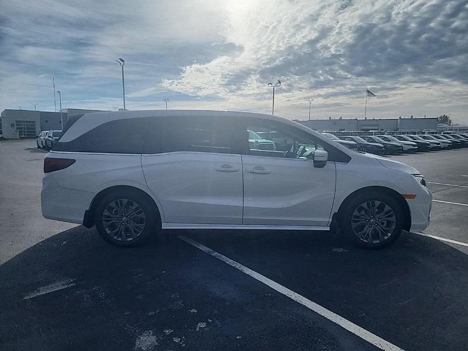 new 2025 Honda Odyssey car, priced at $48,460