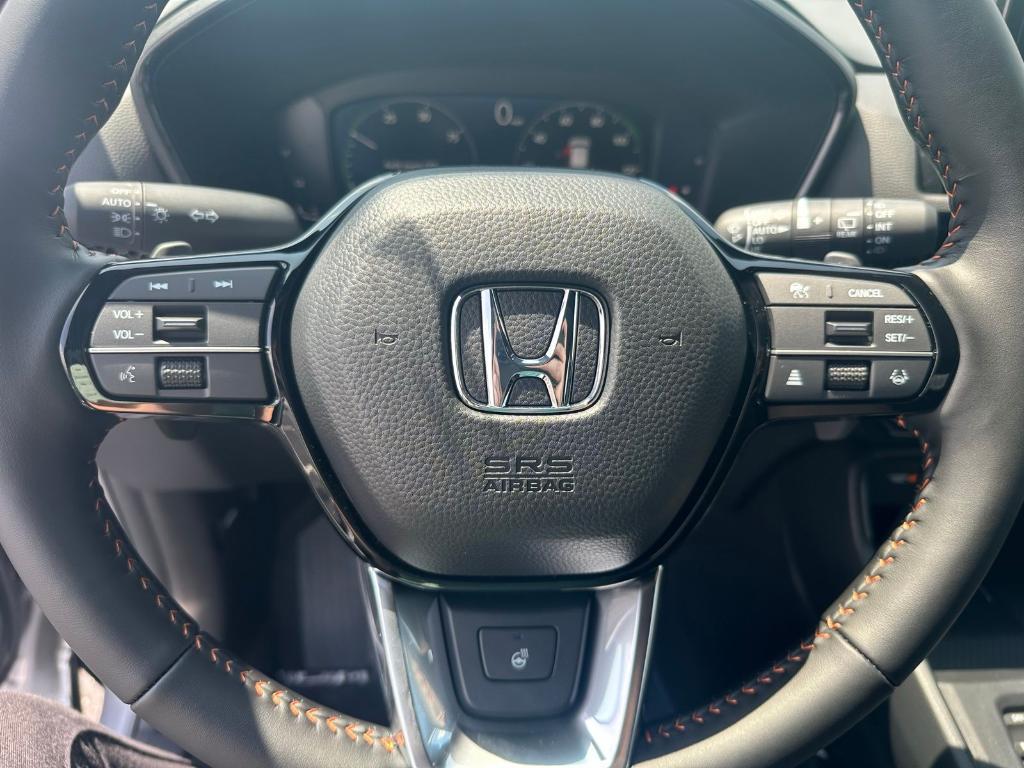 new 2026 Honda CR-V Hybrid car, priced at $43,700