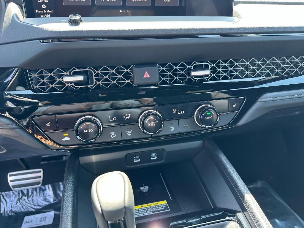 new 2025 Honda Accord Hybrid car, priced at $35,305