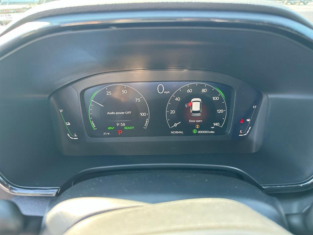 new 2026 Honda CR-V Hybrid car, priced at $40,195