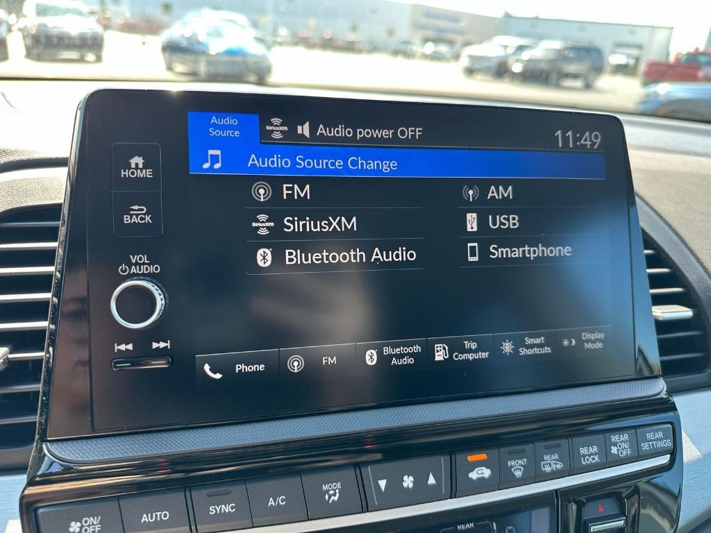 new 2026 Honda Odyssey car, priced at $44,290