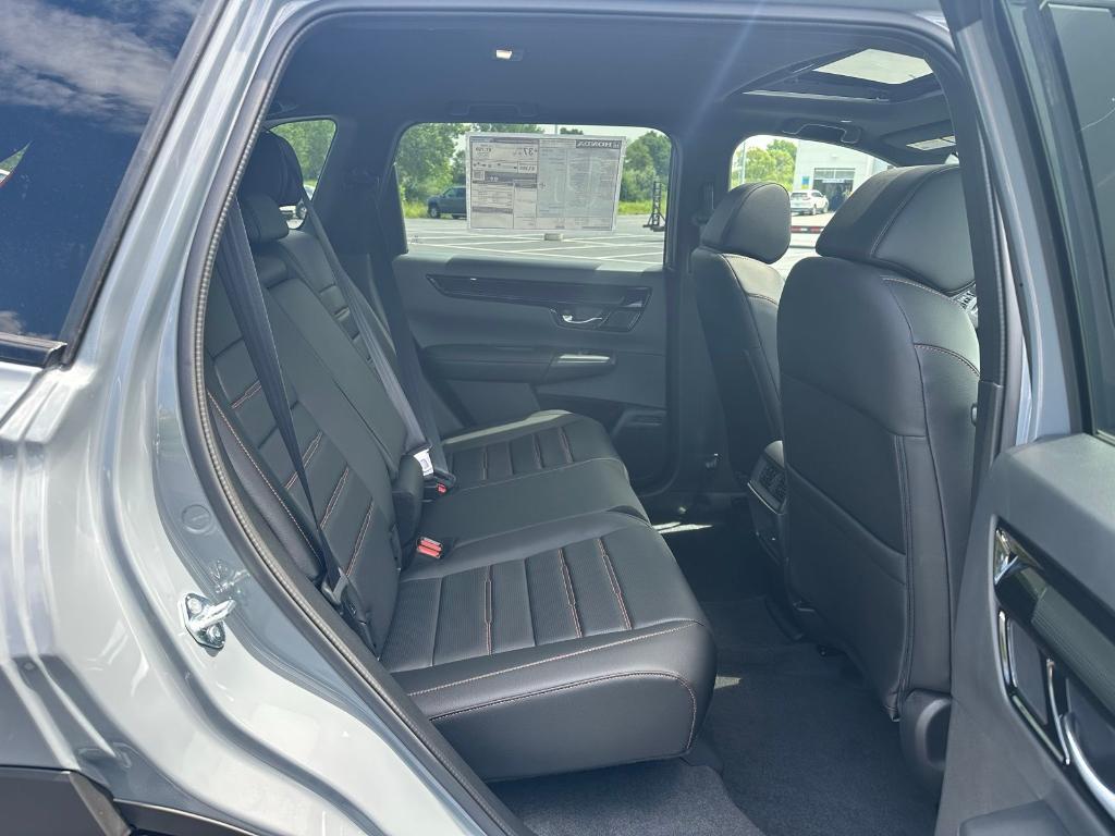 new 2026 Honda CR-V Hybrid car, priced at $44,100