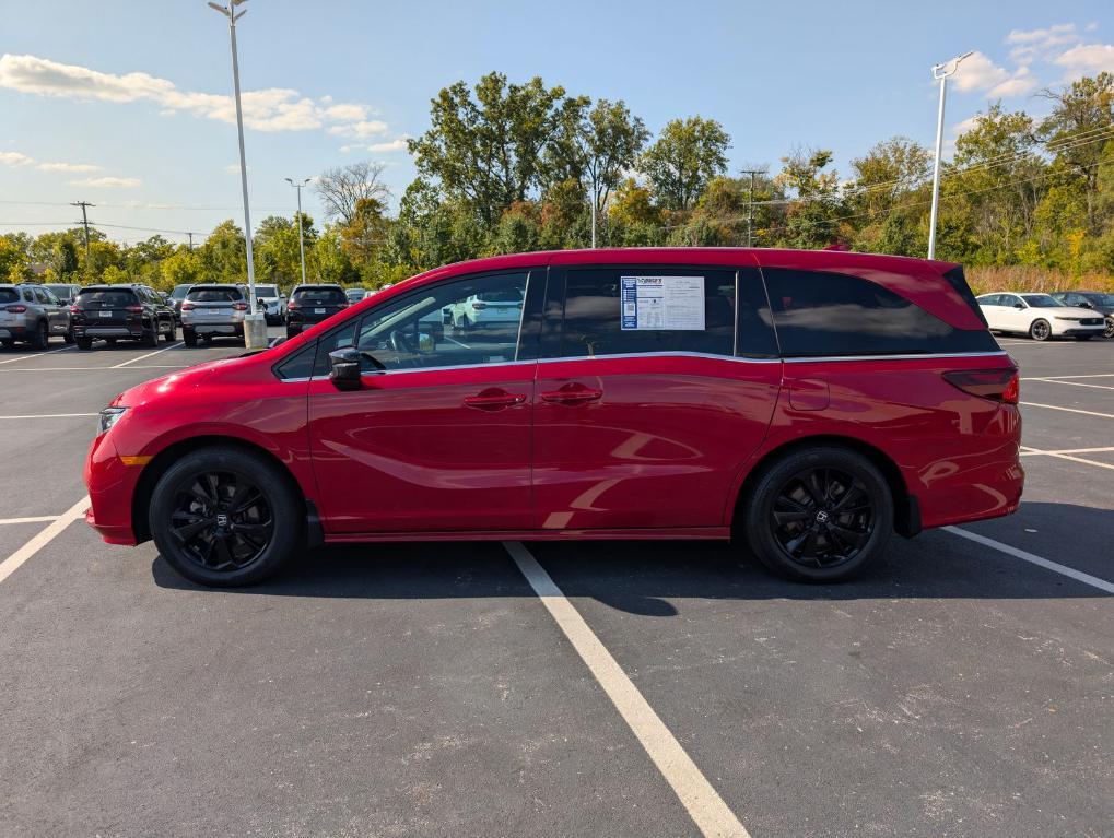 used 2024 Honda Odyssey car, priced at $40,400