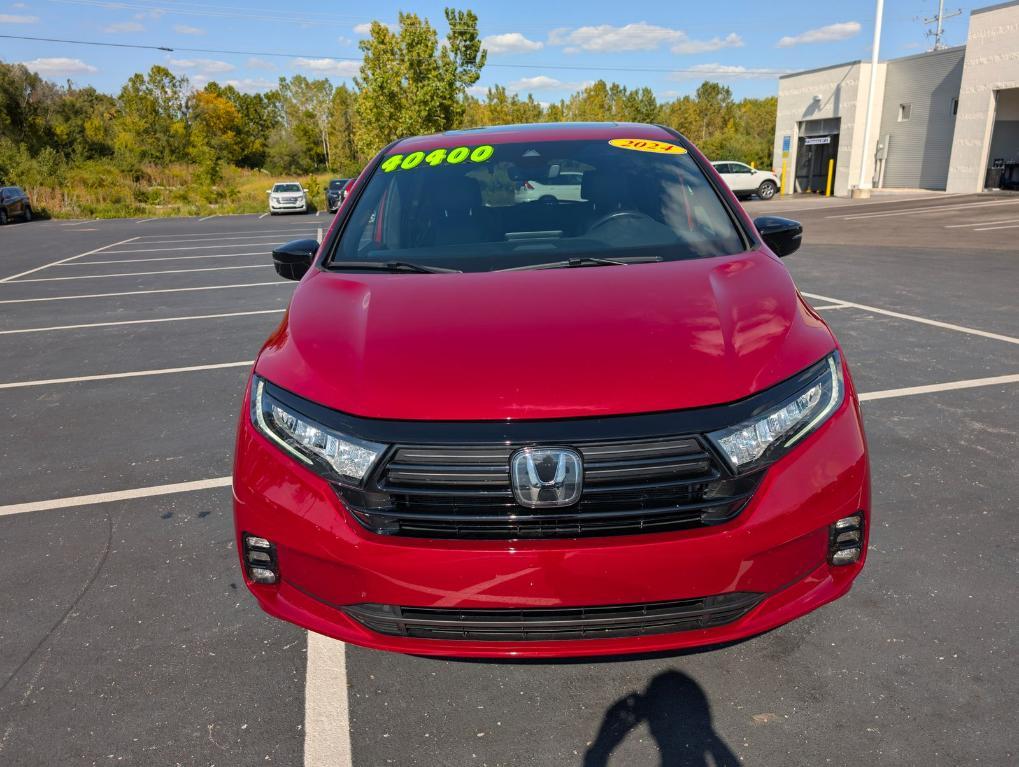 used 2024 Honda Odyssey car, priced at $40,400