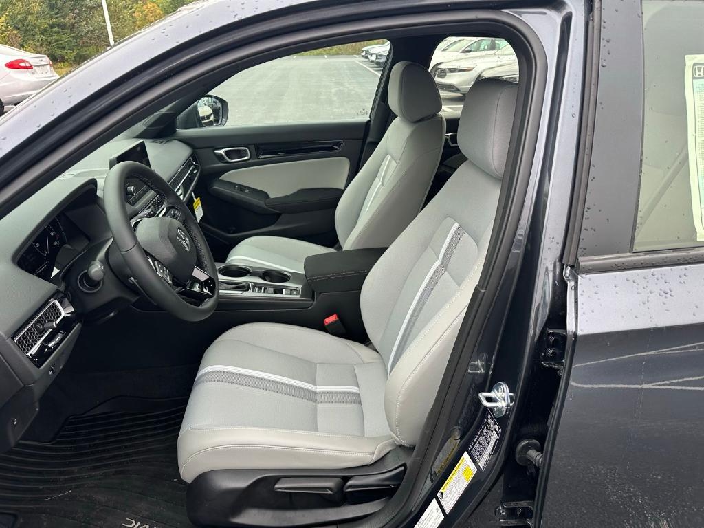 new 2025 Honda Civic Hybrid car
