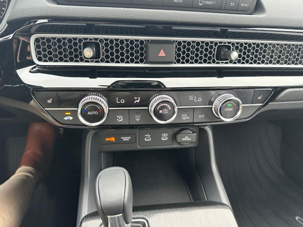 new 2025 Honda Civic Hybrid car