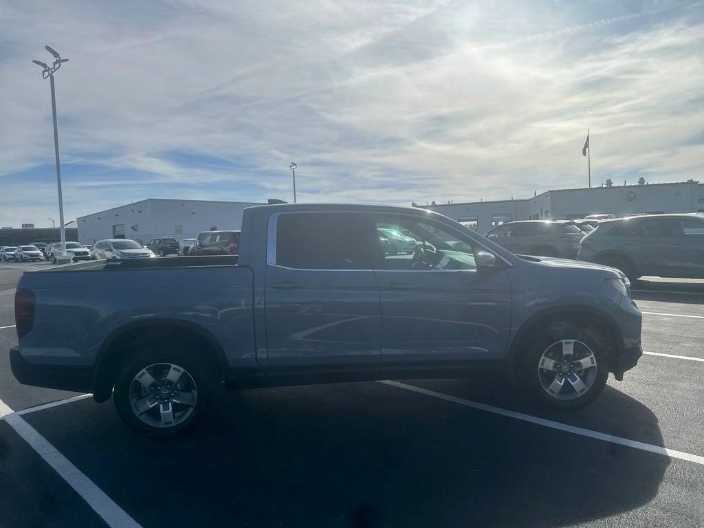 new 2025 Honda Ridgeline car, priced at $45,080