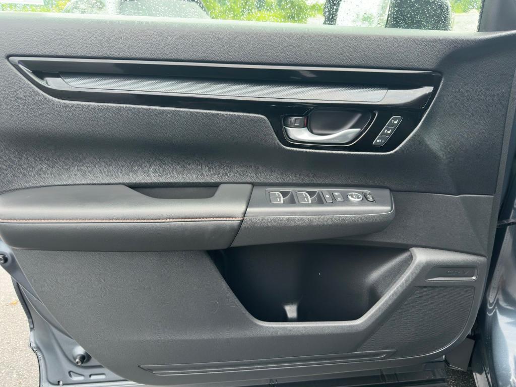 used 2023 Honda CR-V Hybrid car, priced at $36,200