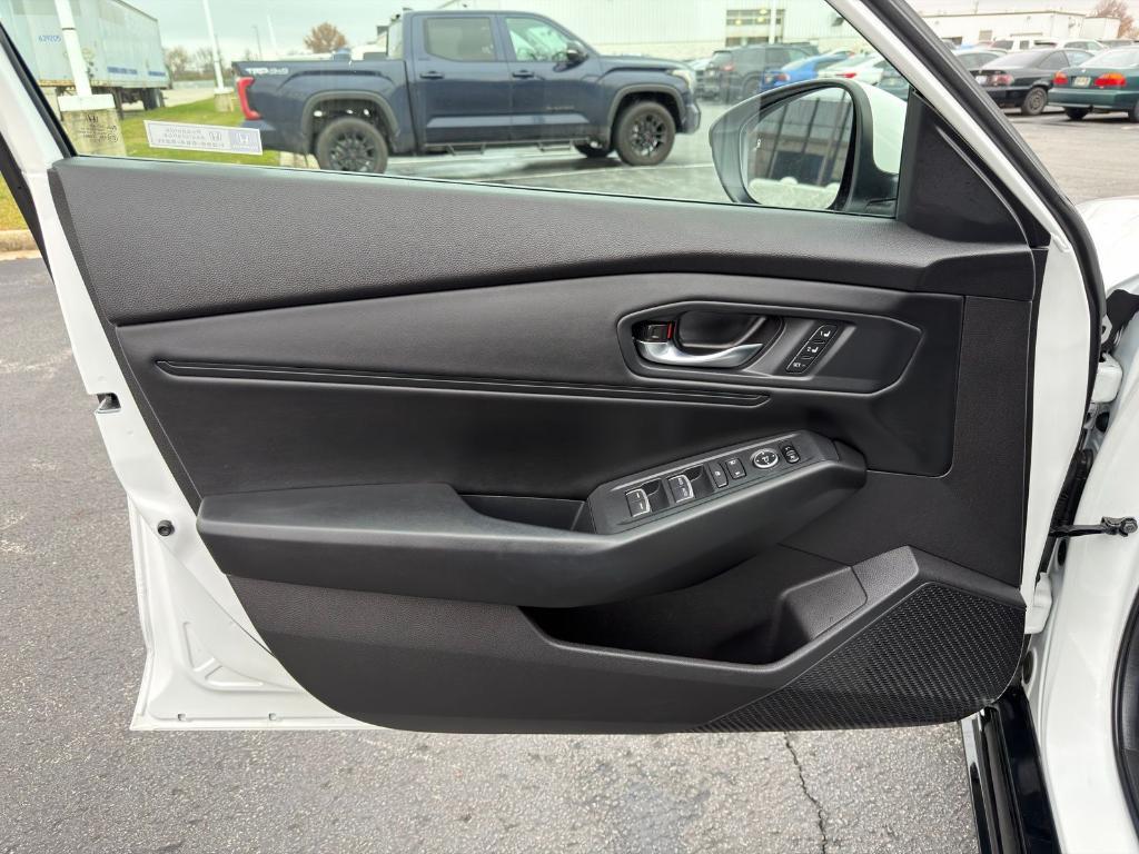 used 2023 Honda Accord Hybrid car, priced at $27,900