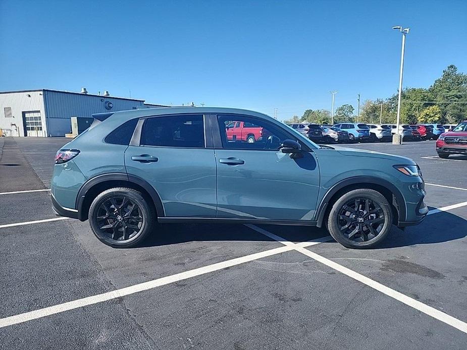 new 2025 Honda HR-V car, priced at $30,505