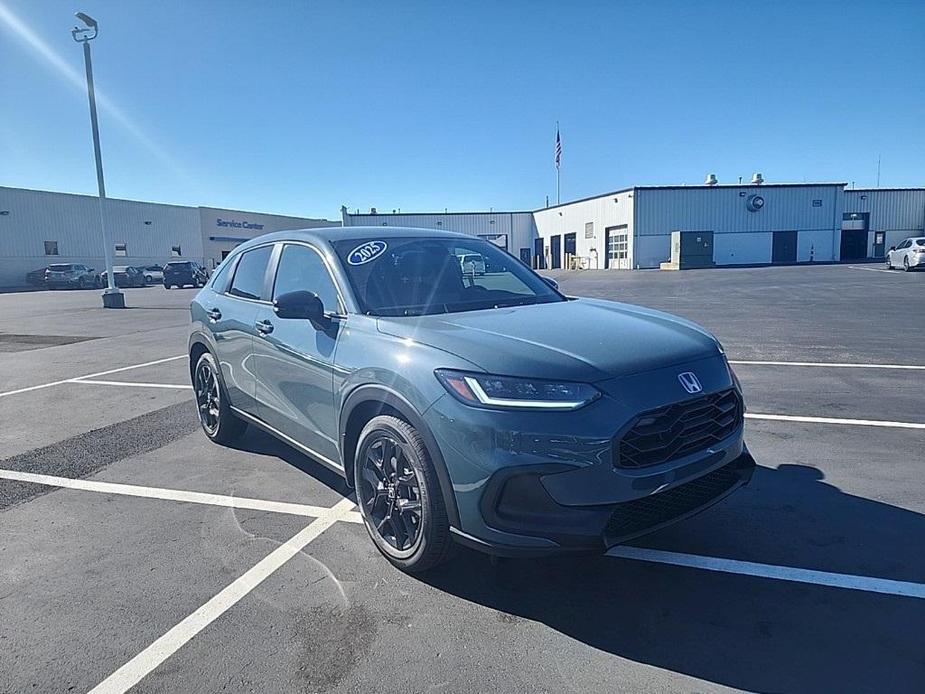 new 2025 Honda HR-V car, priced at $30,505