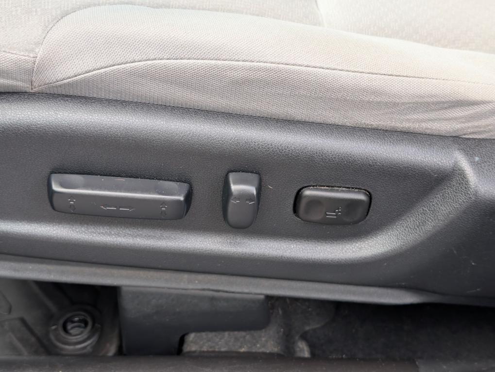 used 2015 Honda CR-V car, priced at $11,900