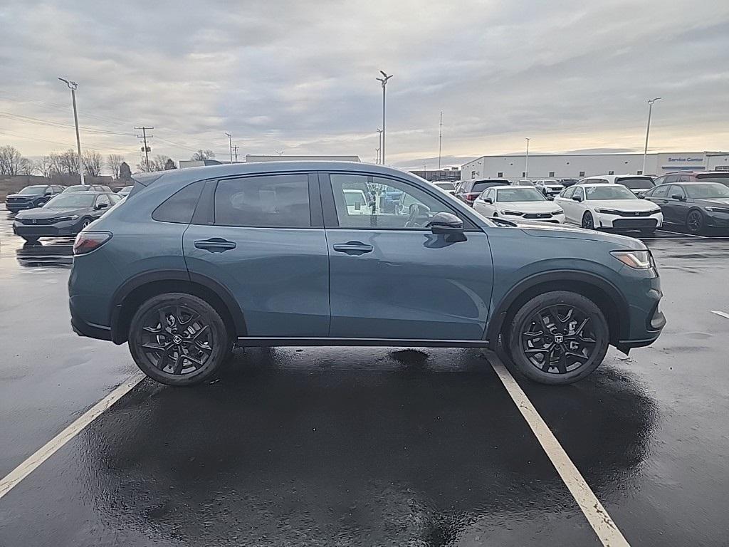 new 2025 Honda HR-V car, priced at $30,805