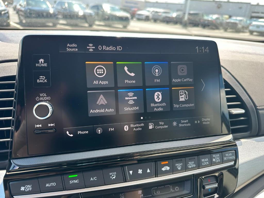 new 2026 Honda Odyssey car, priced at $44,655