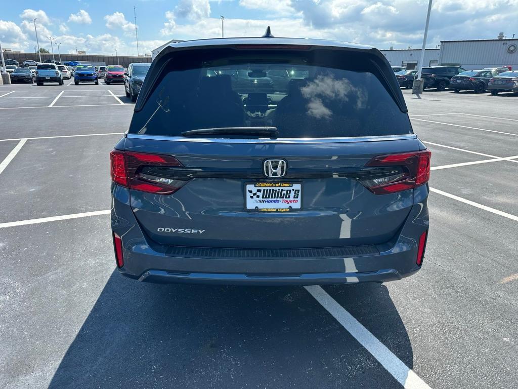 new 2026 Honda Odyssey car, priced at $44,655