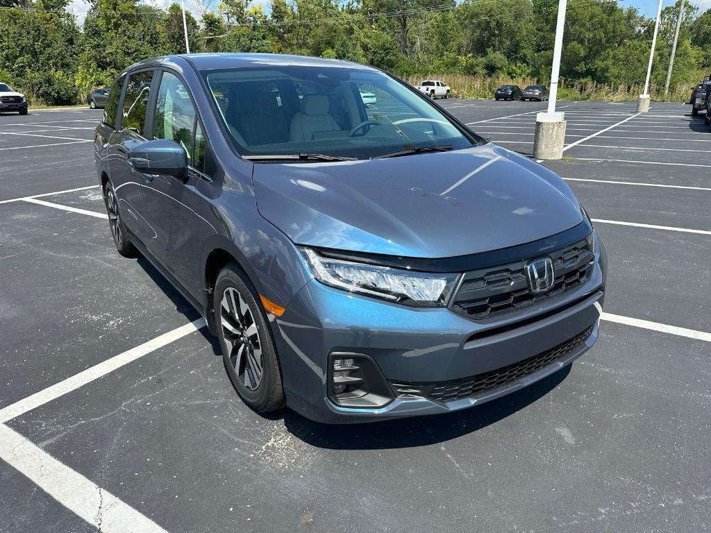 new 2026 Honda Odyssey car, priced at $44,655