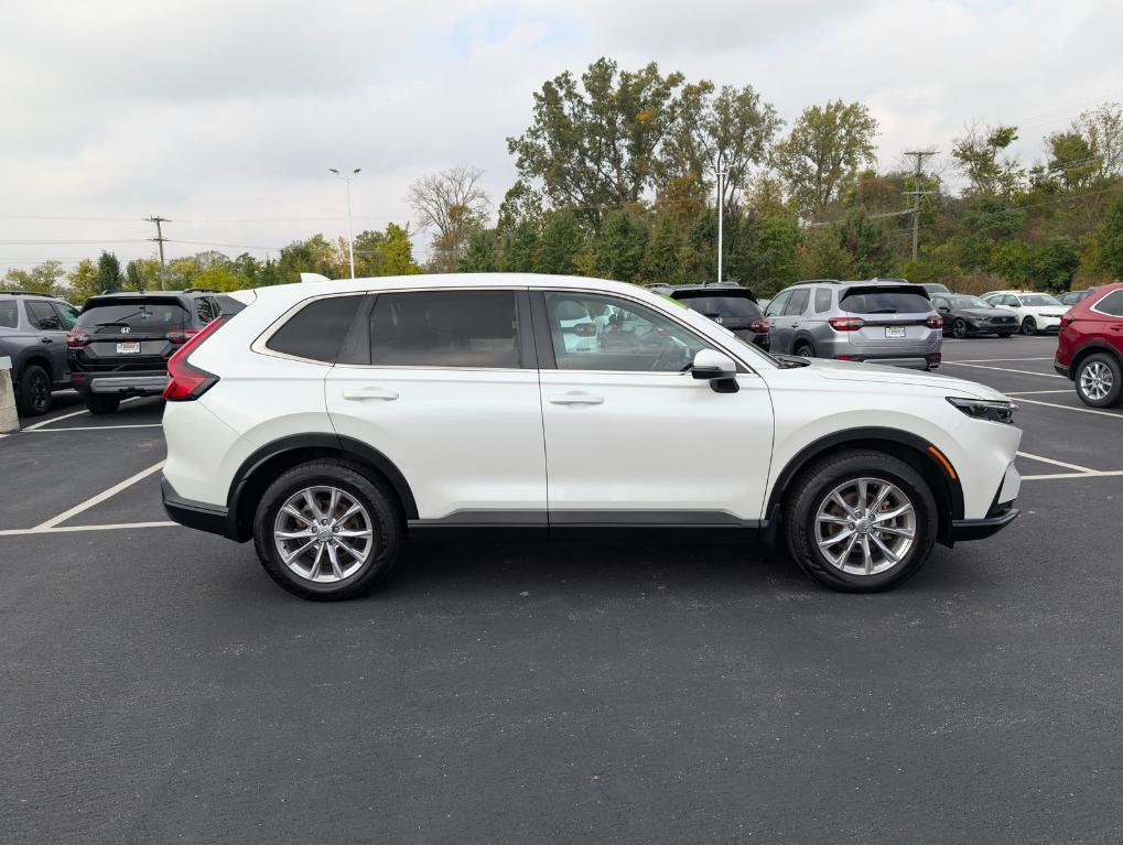 used 2024 Honda CR-V car, priced at $30,900