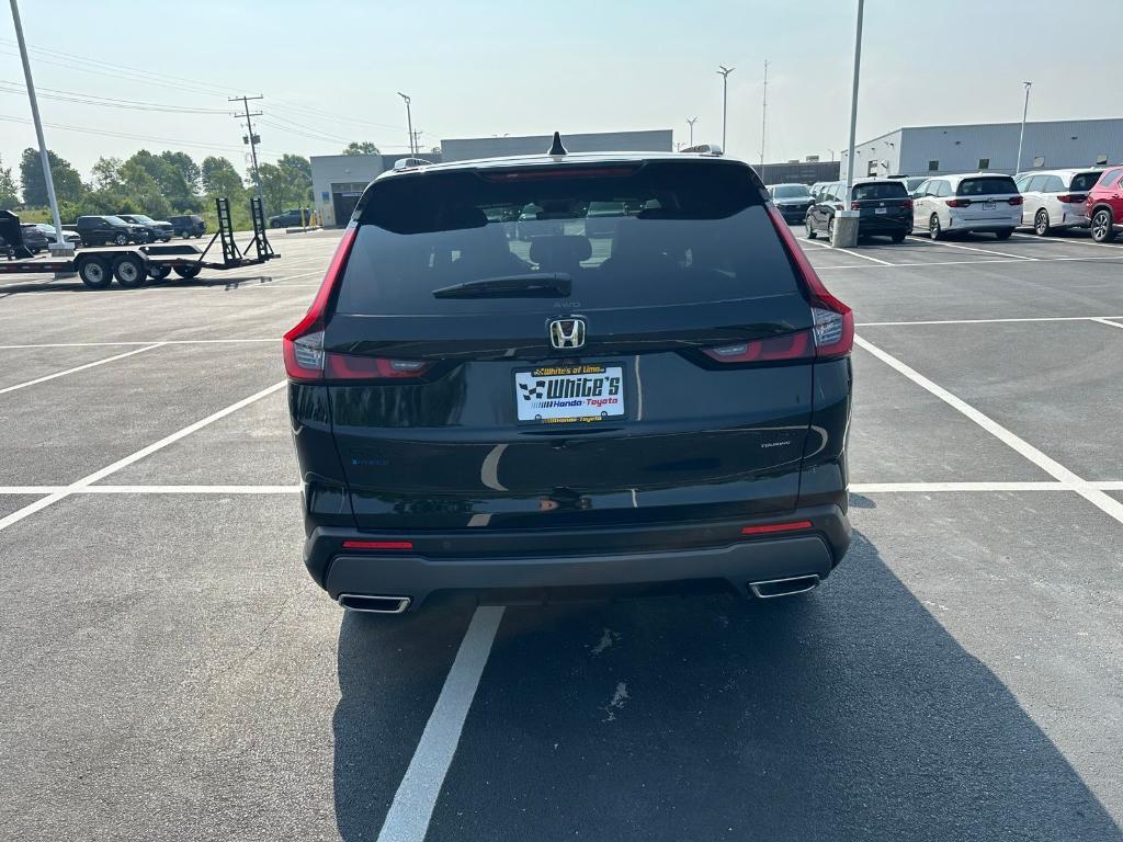 new 2026 Honda CR-V Hybrid car, priced at $43,700