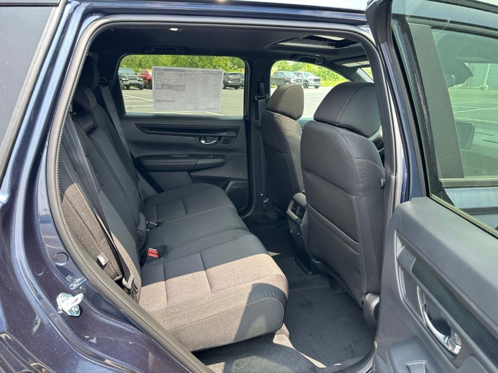 new 2026 Honda CR-V Hybrid car, priced at $40,195
